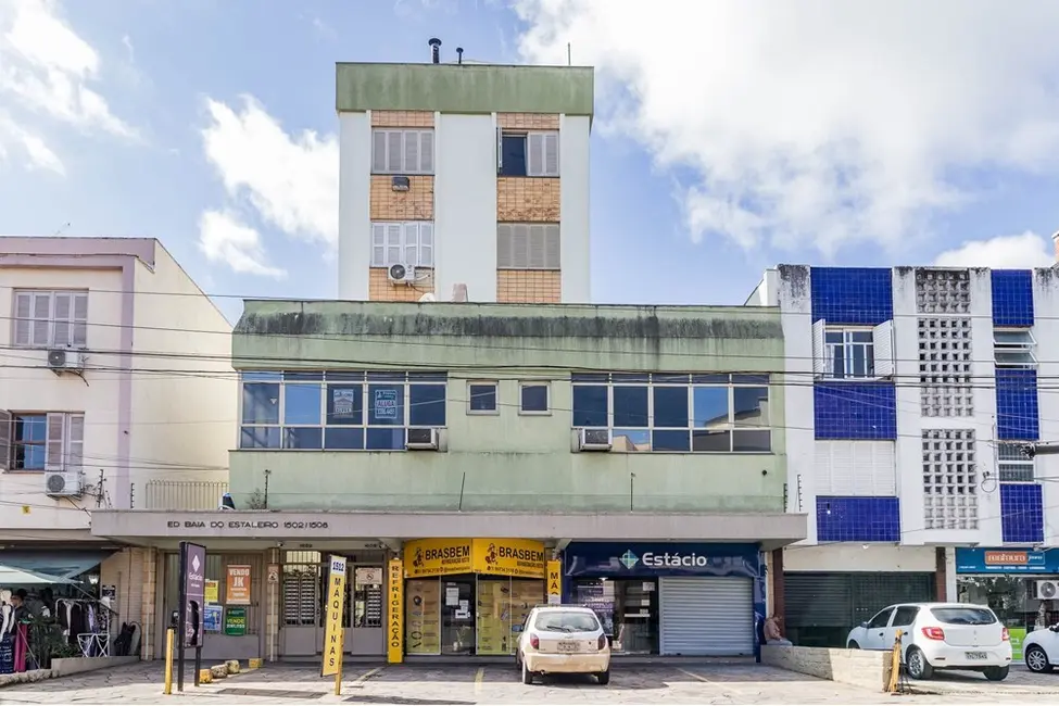 Apartamento com 1 quarto à venda, 53m2 em Azenha, Porto Alegre - RS - imagem 4 Foto 4 de Apartamento com 1 quarto à venda, 53m2 em Azenha, Porto Alegre - RS