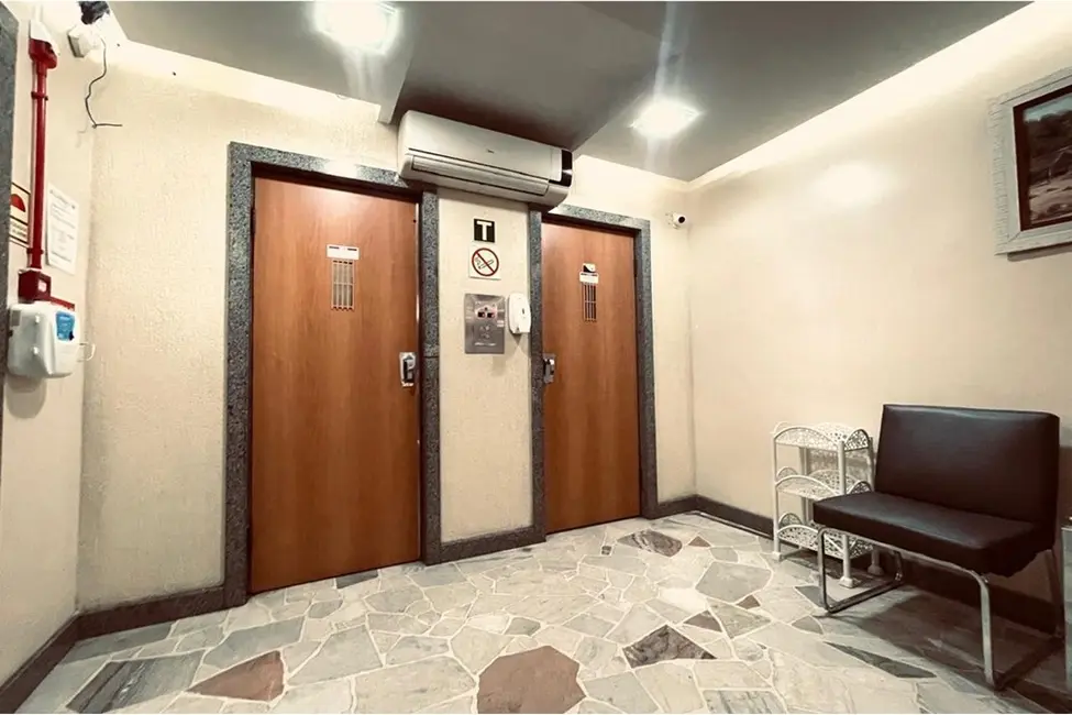 Apartamento com 1 quarto à venda, 28m2 em Centro Histórico, Porto Alegre - RS - imagem 4 Foto 4 de Apartamento com 1 quarto à venda, 28m2 em Centro Histórico, Porto Alegre - RS