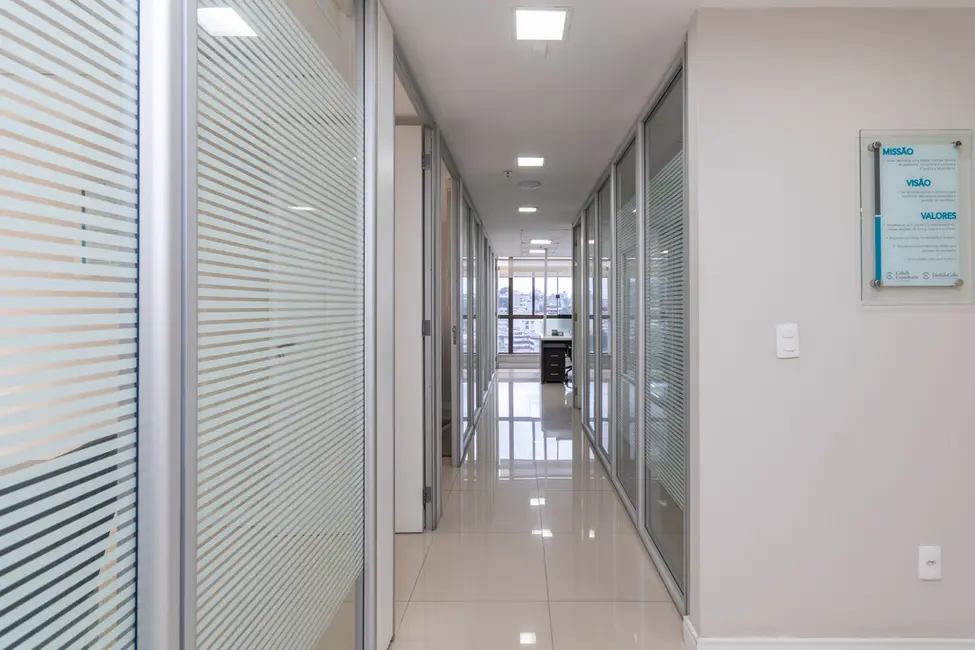 Foto 8 de Sala Comercial à venda, 344m2 em Moinhos de Vento, Porto Alegre - RS