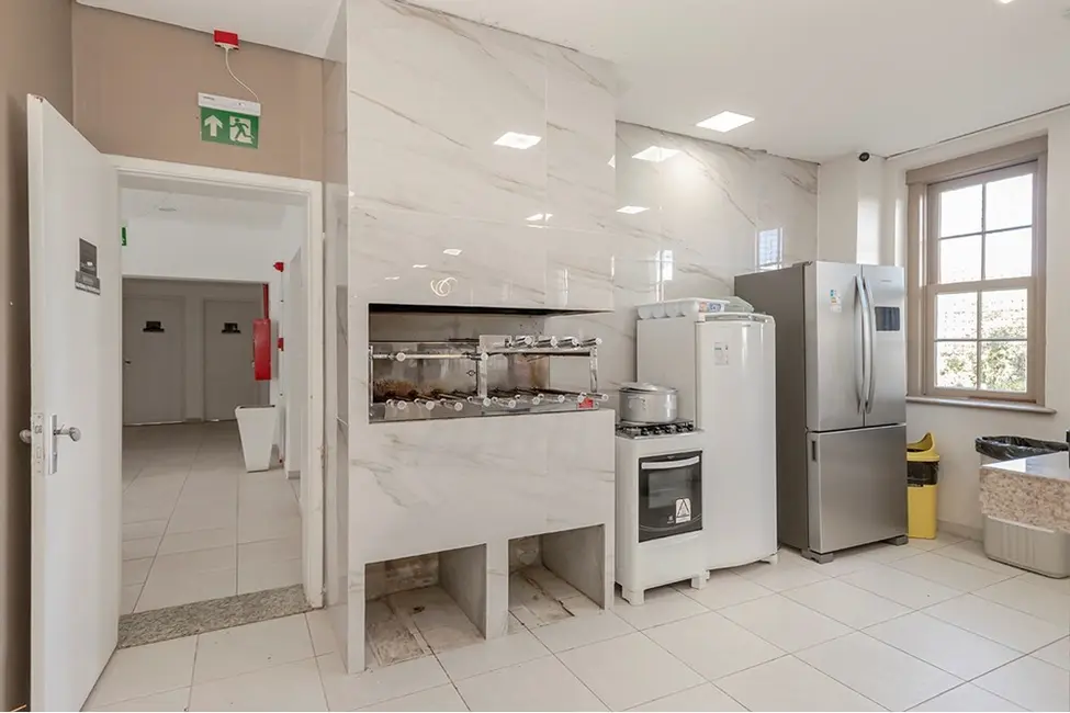 Foto 2 de Apartamento com 3 quartos à venda, 69m2 em Teresópolis, Porto Alegre - RS