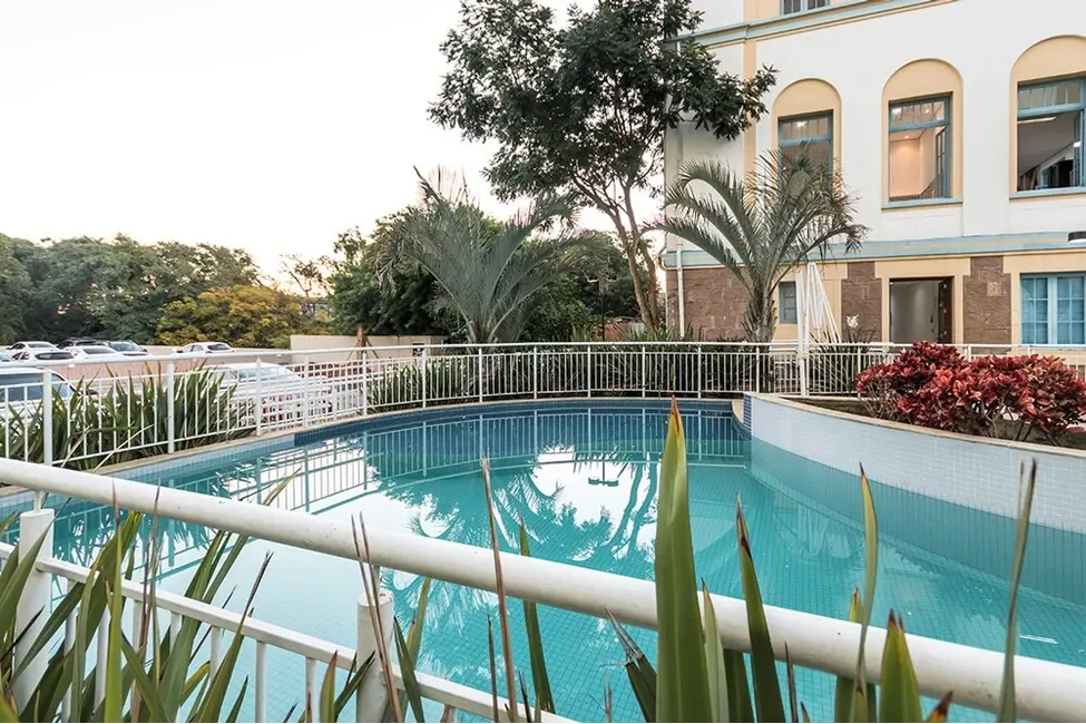 Apartamento com 3 quartos à venda, 69m2 em Teresópolis, Porto Alegre - RS - imagem 6 Foto 6 de Apartamento com 3 quartos à venda, 69m2 em Teresópolis, Porto Alegre - RS