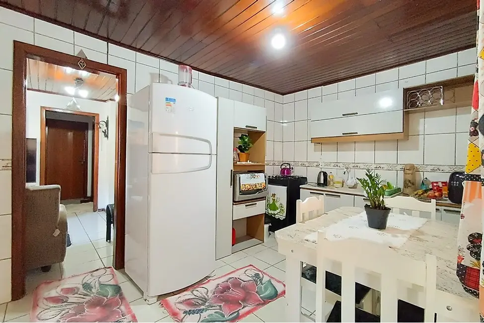 Foto 3 de Casa com 7 quartos à venda, 253m2 em Santa Isabel, Viamao - RS