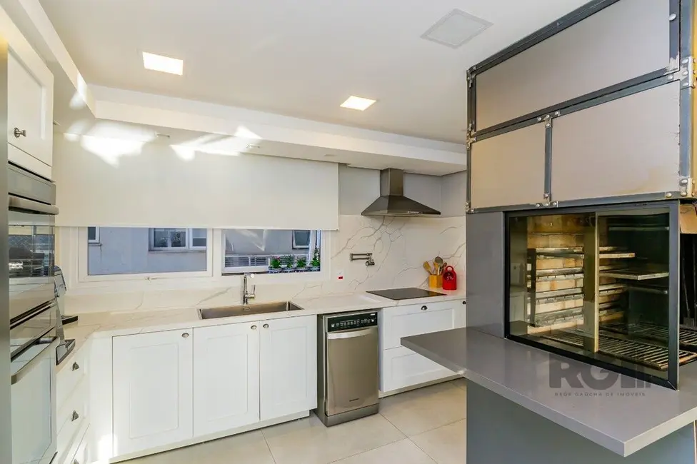Apartamento com 4 quartos à venda, 158m2 em Menino Deus, Porto Alegre - RS - imagem 6 Foto 6 de Apartamento com 4 quartos à venda, 158m2 em Menino Deus, Porto Alegre - RS