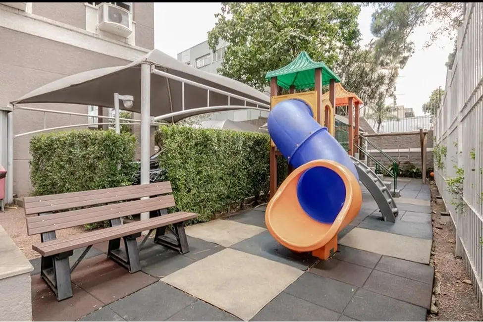 Foto 6 de Apartamento com 2 quartos à venda, 60m2 em Cristo Redentor, Porto Alegre - RS