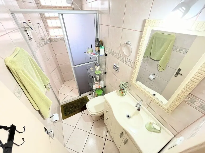 Foto 8 de Apartamento com 2 quartos à venda, 63m2 em Cavalhada, Porto Alegre - RS