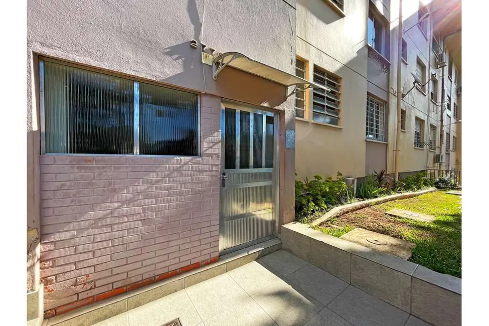 Apartamento com 1 quarto à venda, 50m2 em Jardim Leopoldina, Porto Alegre - RS - imagem 6 Foto 6 de Apartamento com 1 quarto à venda, 50m2 em Jardim Leopoldina, Porto Alegre - RS