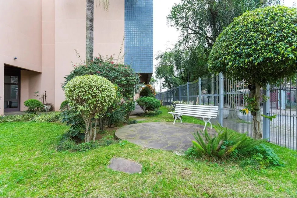 Foto 9 de Apartamento com 3 quartos à venda, 137m2 em Jardim Lindóia, Porto Alegre - RS