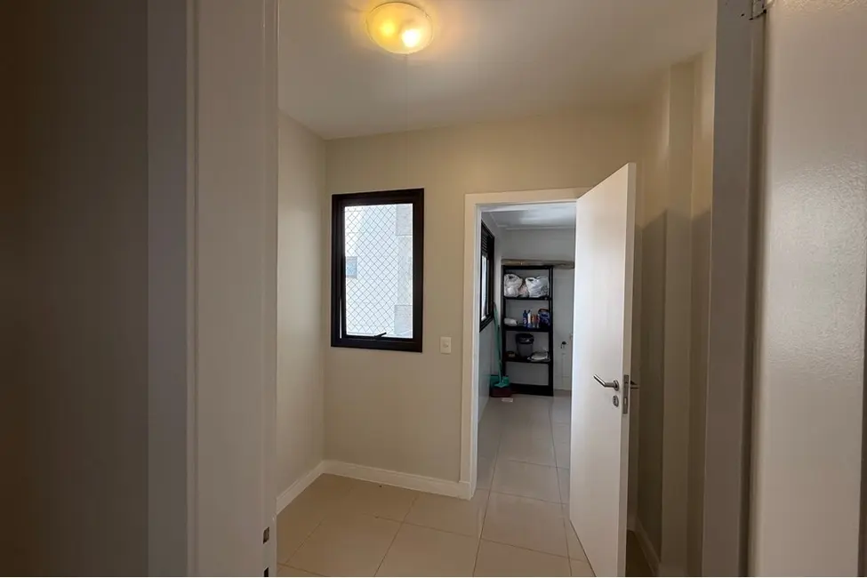 Apartamento com 3 quartos à venda, 167m2 em Fazenda, Itajai - SC - imagem 4 Foto 4 de Apartamento com 3 quartos à venda, 167m2 em Fazenda, Itajai - SC