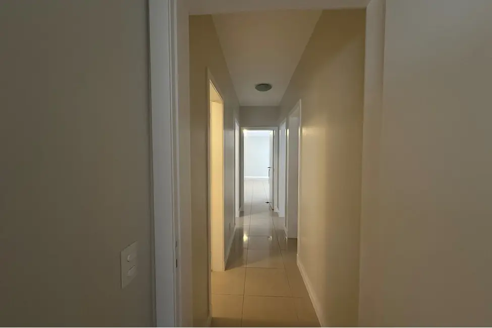 Apartamento com 3 quartos à venda, 167m2 em Fazenda, Itajai - SC - imagem 8 Foto 8 de Apartamento com 3 quartos à venda, 167m2 em Fazenda, Itajai - SC