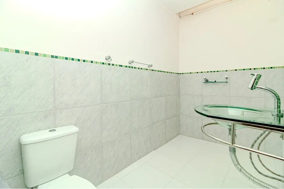 Casa com 4 quartos à venda, 352m2 em Jardim São Pedro, Porto Alegre - RS - imagem 7 Foto 7 de Casa com 4 quartos à venda, 352m2 em Jardim São Pedro, Porto Alegre - RS