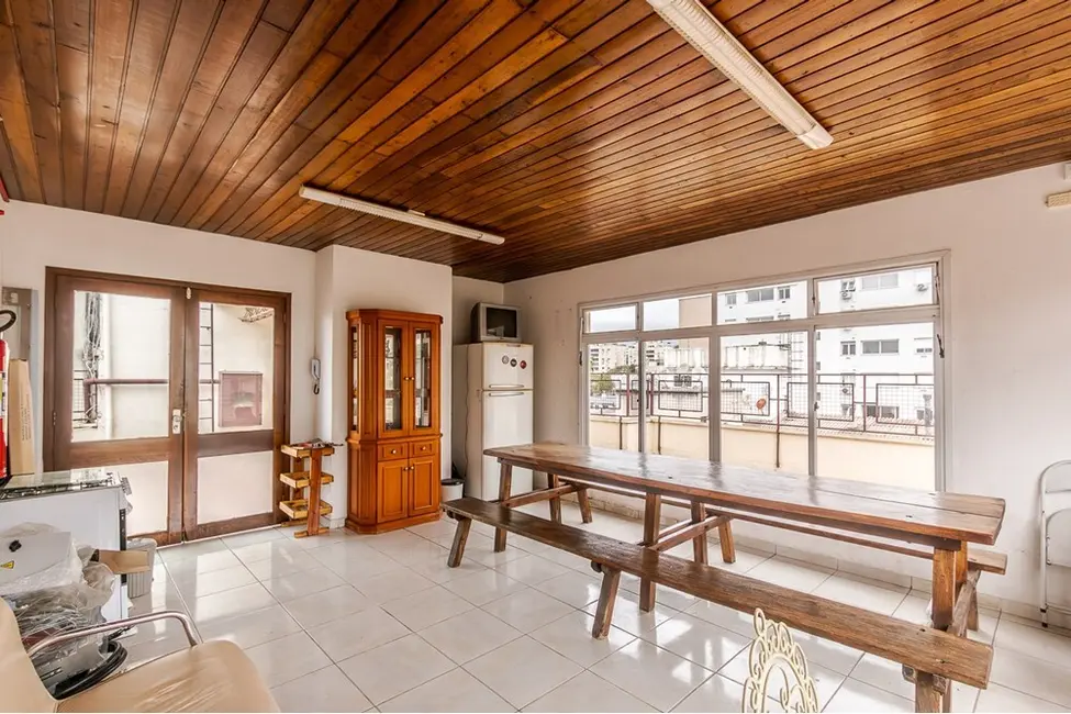 Foto 7 de Apartamento com 2 quartos à venda, 75m2 em Higienópolis, Porto Alegre - RS