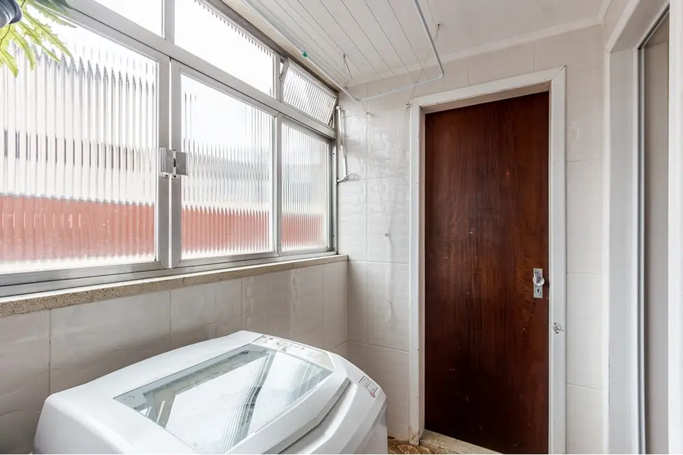 Foto 6 de Apartamento com 2 quartos à venda, 75m2 em Higienópolis, Porto Alegre - RS