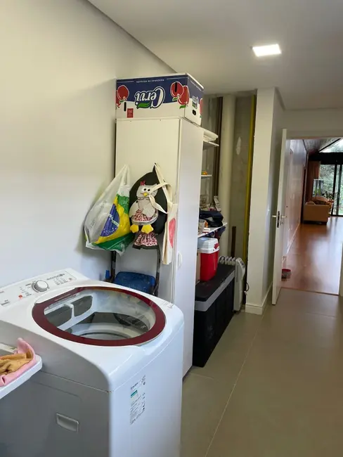 Casa de Condomínio com 1 quarto à venda, 200m2 em Canela - RS - imagem 7 Foto 7 de Casa de Condomínio com 1 quarto à venda, 200m2 em Canela - RS