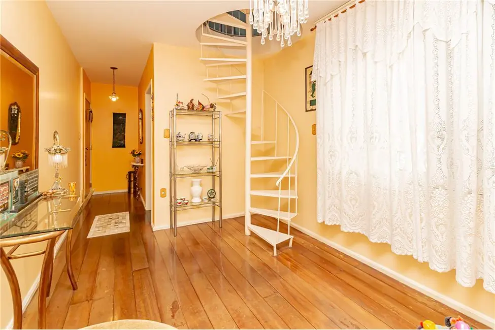 Foto 3 de Cobertura com 2 quartos à venda, 127m2 em Santana, Porto Alegre - RS