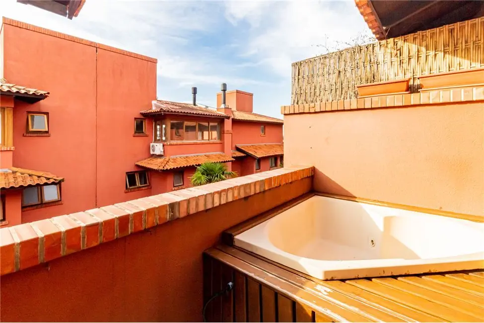 Foto 2 de Casa de Condomínio com 3 quartos à venda, 214m2 em Vila Jardim, Porto Alegre - RS