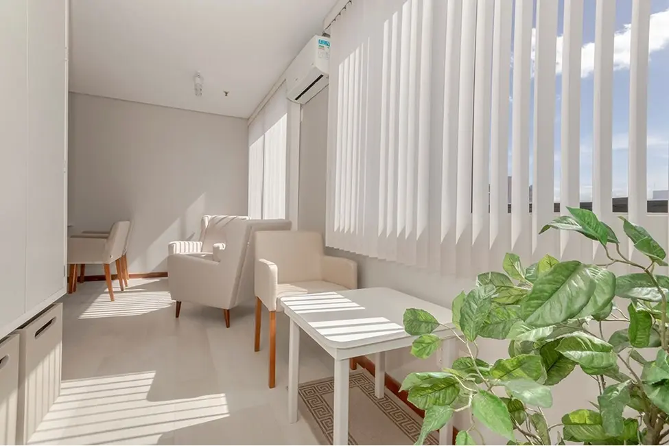 Foto 1 de Sala Comercial à venda, 28m2 em Menino Deus, Porto Alegre - RS