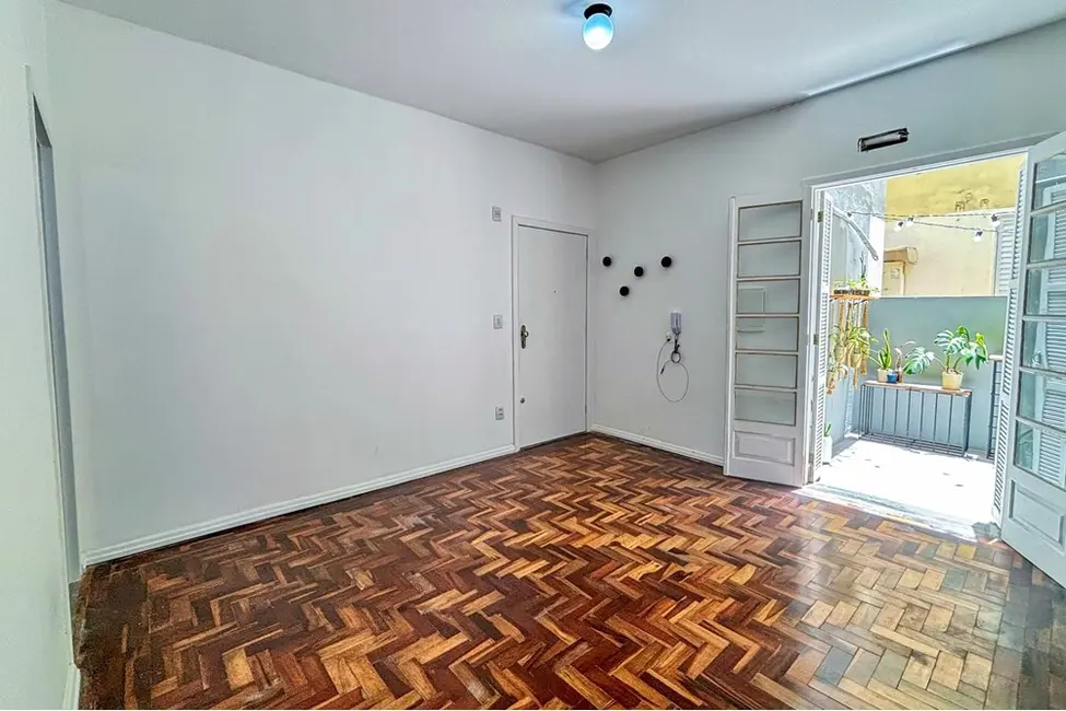 Apartamento com 1 quarto à venda, 45m2 em Santana, Porto Alegre - RS - imagem 1 Foto 1 de Apartamento com 1 quarto à venda, 45m2 em Santana, Porto Alegre - RS