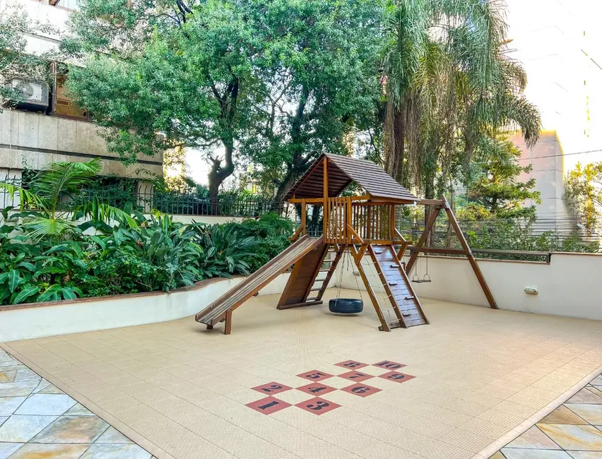 Foto 5 de Apartamento com 3 quartos à venda, 240m2 em Bela Vista, Porto Alegre - RS