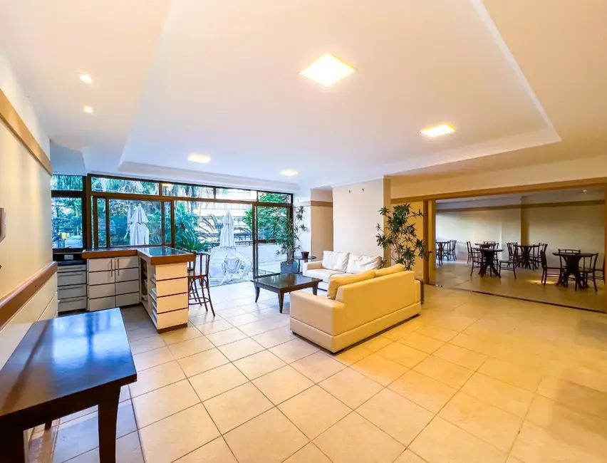 Foto 4 de Apartamento com 3 quartos à venda, 240m2 em Bela Vista, Porto Alegre - RS