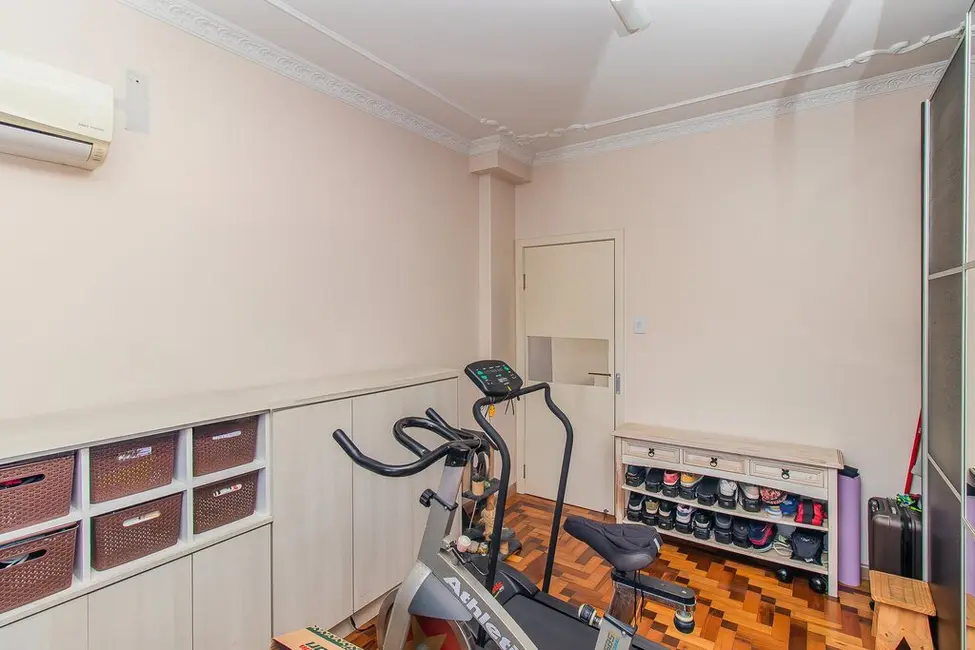 Foto 9 de Apartamento com 3 quartos à venda, 126m2 em Bom Fim, Porto Alegre - RS