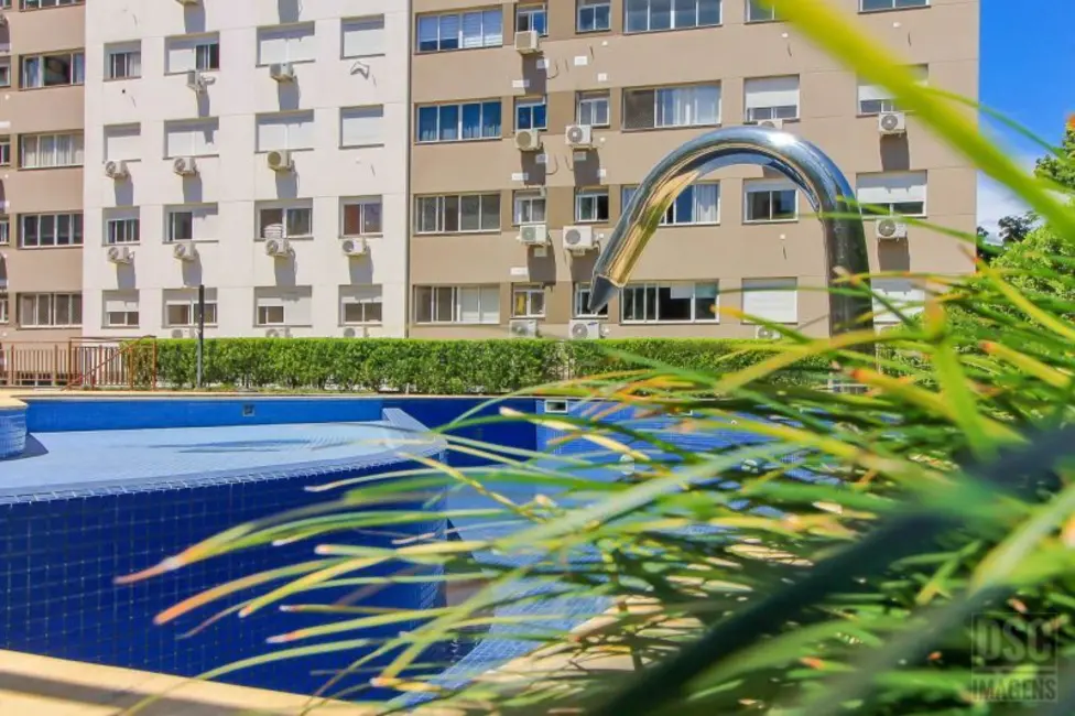 Foto 2 de Apartamento com 2 quartos à venda, 63m2 em Teresópolis, Porto Alegre - RS