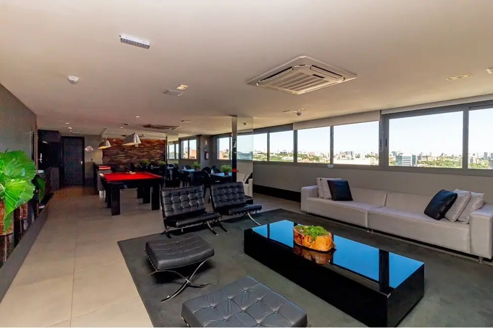 Foto 4 de Apartamento com 1 quarto à venda, 40m2 em Chácara das Pedras, Porto Alegre - RS