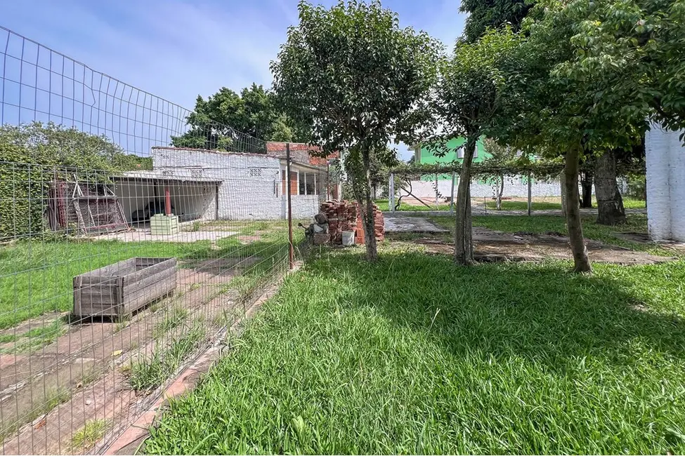 Terreno / Lote à venda, 990m2 em Niterói, Canoas - RS - imagem 7 Foto 7 de Terreno / Lote à venda, 990m2 em Niterói, Canoas - RS