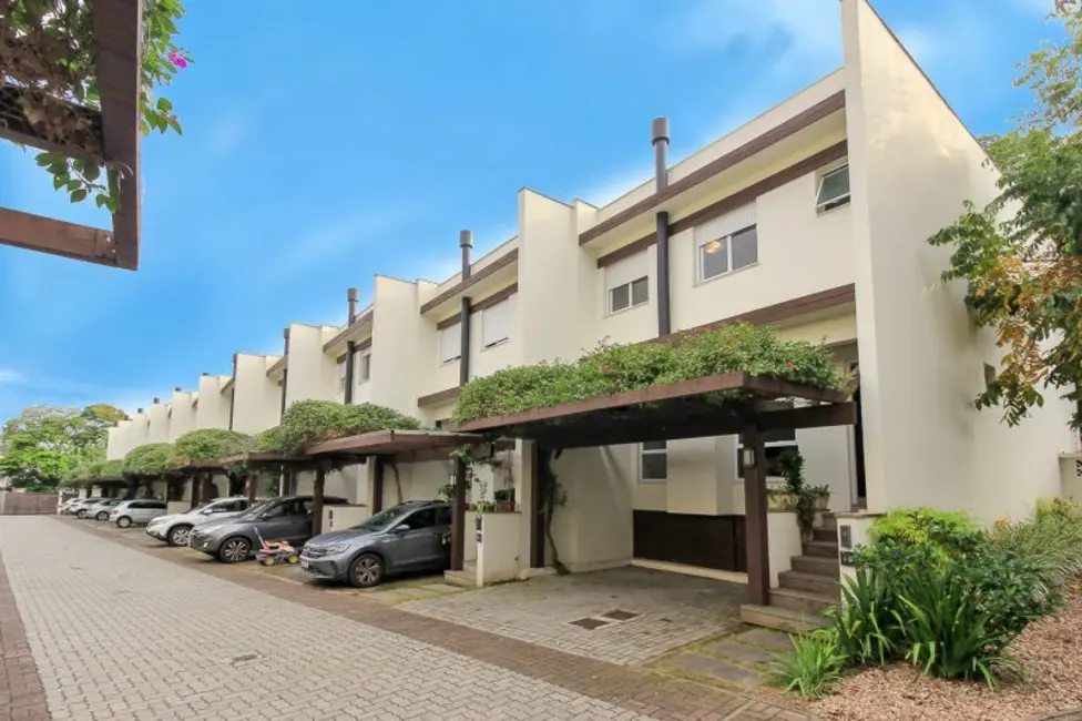 Foto 1 de Casa com 3 quartos à venda, 178m2 em Ipanema, Porto Alegre - RS