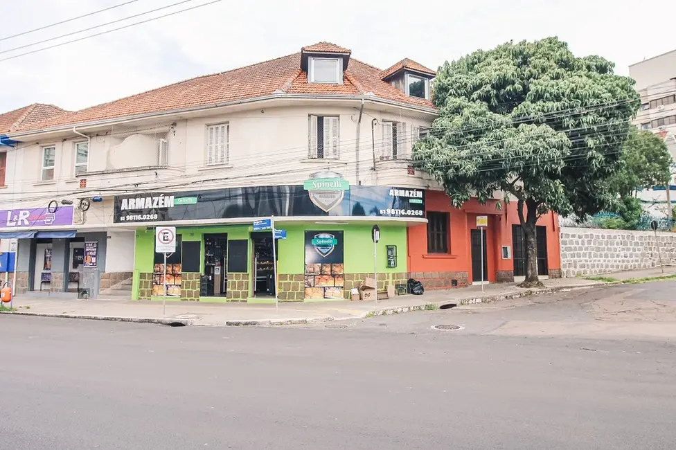 Foto 3 de Prédio Inteiro à venda, 69m2 em São João, Porto Alegre - RS