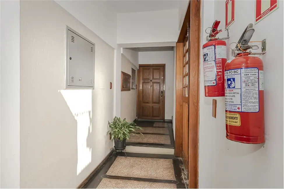Apartamento com 1 quarto à venda, 40m2 em Cidade Baixa, Porto Alegre - RS - imagem 5 Foto 5 de Apartamento com 1 quarto à venda, 40m2 em Cidade Baixa, Porto Alegre - RS