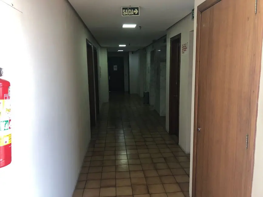 Foto 2 de Sala Comercial à venda, 36m2 em Floresta, Porto Alegre - RS
