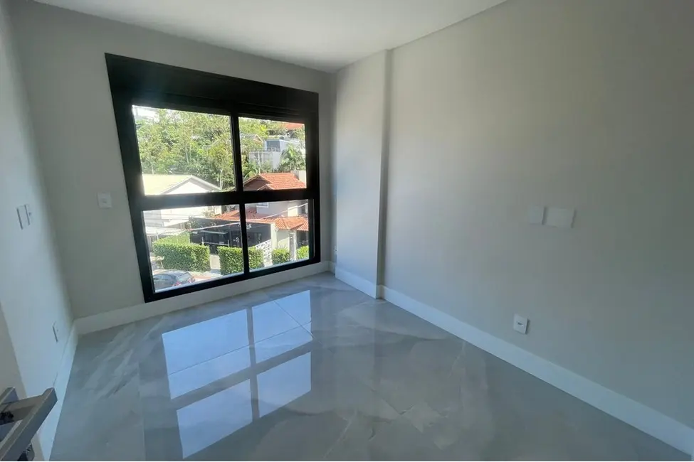 Cobertura com 3 quartos à venda, 166m2 em Praia dos Amores, Balneario Camboriu - SC - imagem 9 Foto 9 de Cobertura com 3 quartos à venda, 166m2 em Praia dos Amores, Balneario Camboriu - SC