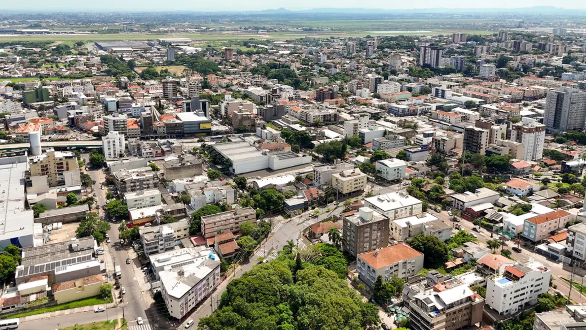 Terreno / Lote à venda, 198m2 em Passo da Areia, Porto Alegre - RS - imagem 5 Foto 5 de Terreno / Lote à venda, 198m2 em Passo da Areia, Porto Alegre - RS