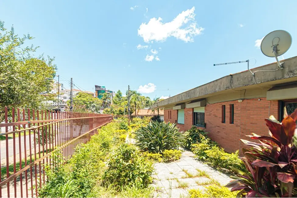 Foto 7 de Casa com 3 quartos à venda, 298m2 em Chácara das Pedras, Porto Alegre - RS