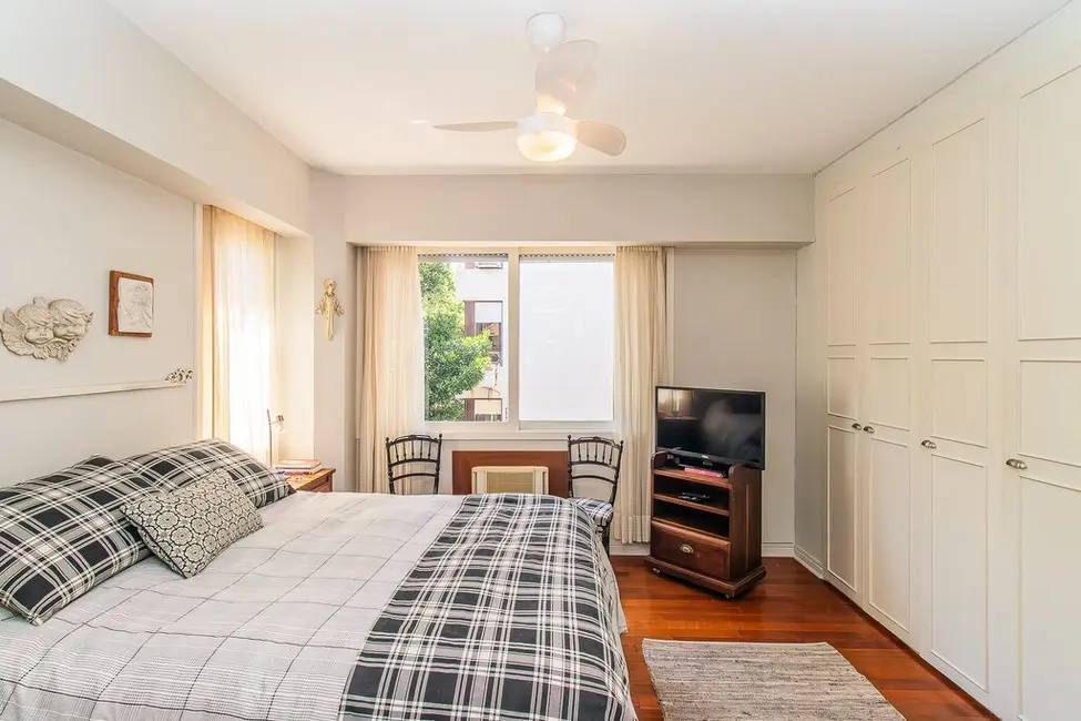 Foto 8 de Apartamento com 3 quartos à venda, 127m2 em Mont Serrat, Porto Alegre - RS