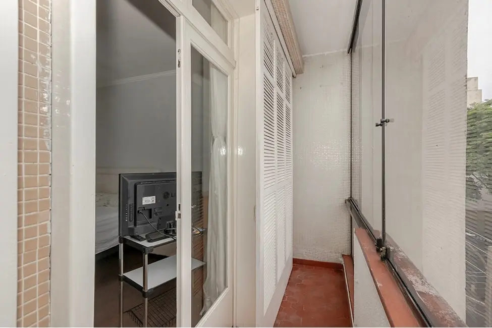 Apartamento com 3 quartos à venda, 128m2 em Auxiliadora, Porto Alegre - RS - imagem 7 Foto 7 de Apartamento com 3 quartos à venda, 128m2 em Auxiliadora, Porto Alegre - RS