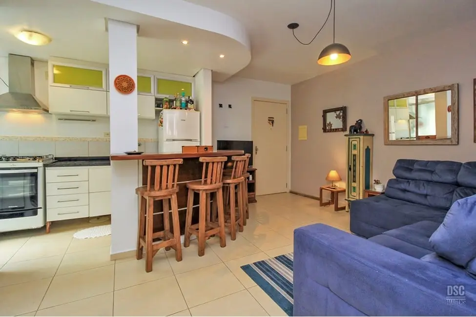 Apartamento com 2 quartos à venda, 55m2 em Guarujá, Porto Alegre - RS - imagem 8 Foto 8 de Apartamento com 2 quartos à venda, 55m2 em Guarujá, Porto Alegre - RS