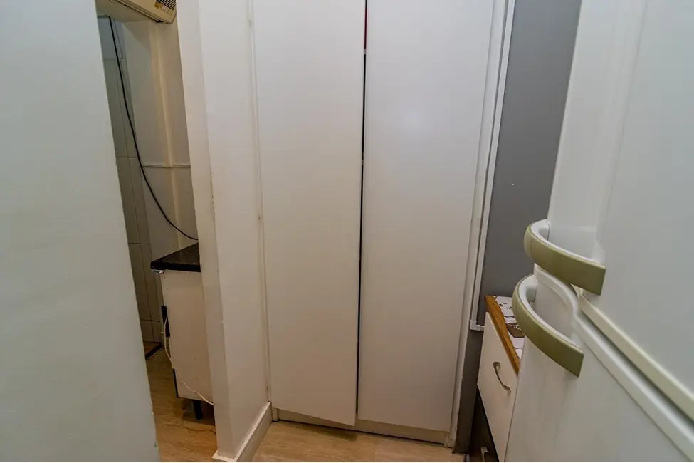 Loja à venda, 40m2 em Centro, Balneario Camboriu - SC - imagem 9 Foto 9 de Loja à venda, 40m2 em Centro, Balneario Camboriu - SC