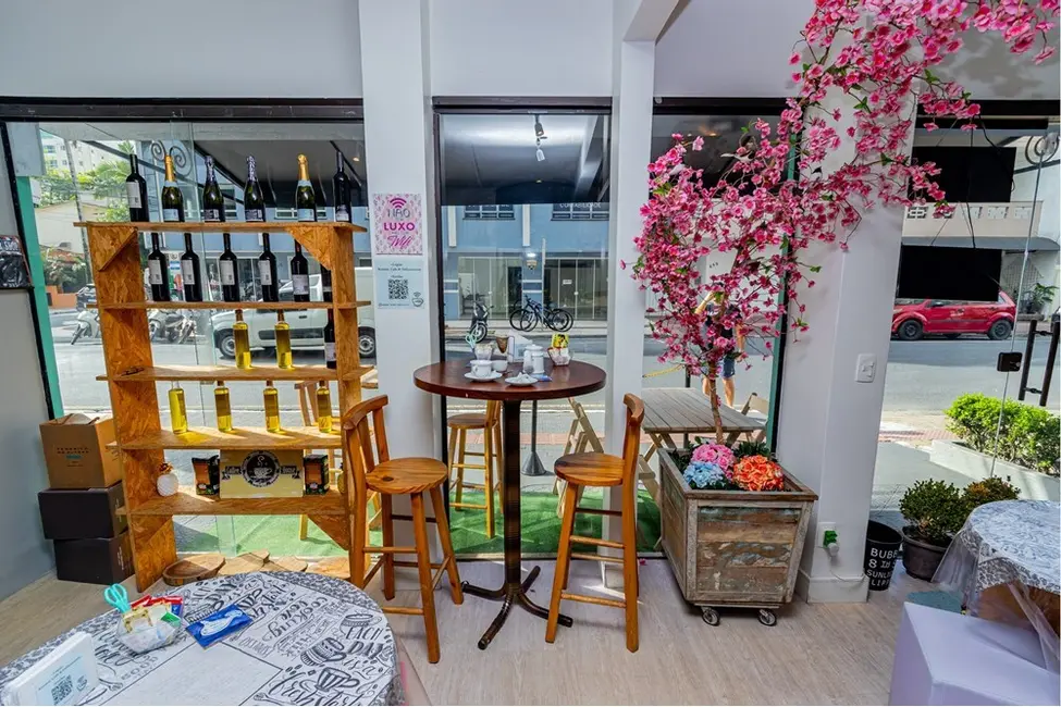 Loja à venda, 40m2 em Centro, Balneario Camboriu - SC - imagem 7 Foto 7 de Loja à venda, 40m2 em Centro, Balneario Camboriu - SC