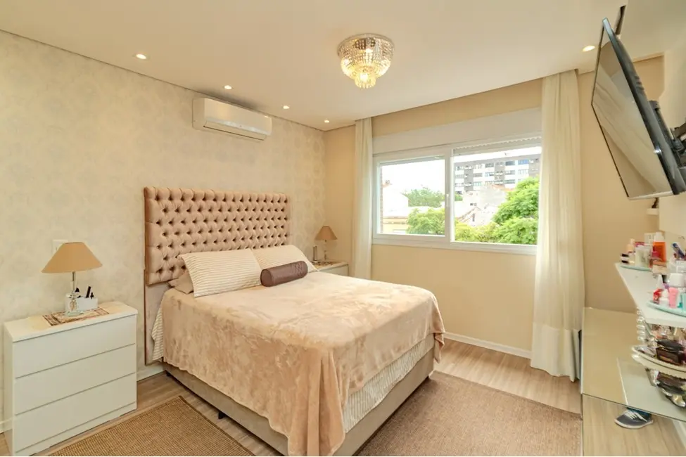 Foto 6 de Apartamento com 2 quartos à venda, 74m2 em Cristo Redentor, Porto Alegre - RS