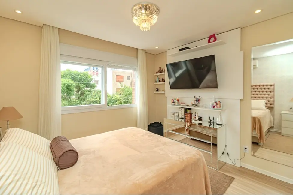 Foto 5 de Apartamento com 2 quartos à venda, 74m2 em Cristo Redentor, Porto Alegre - RS