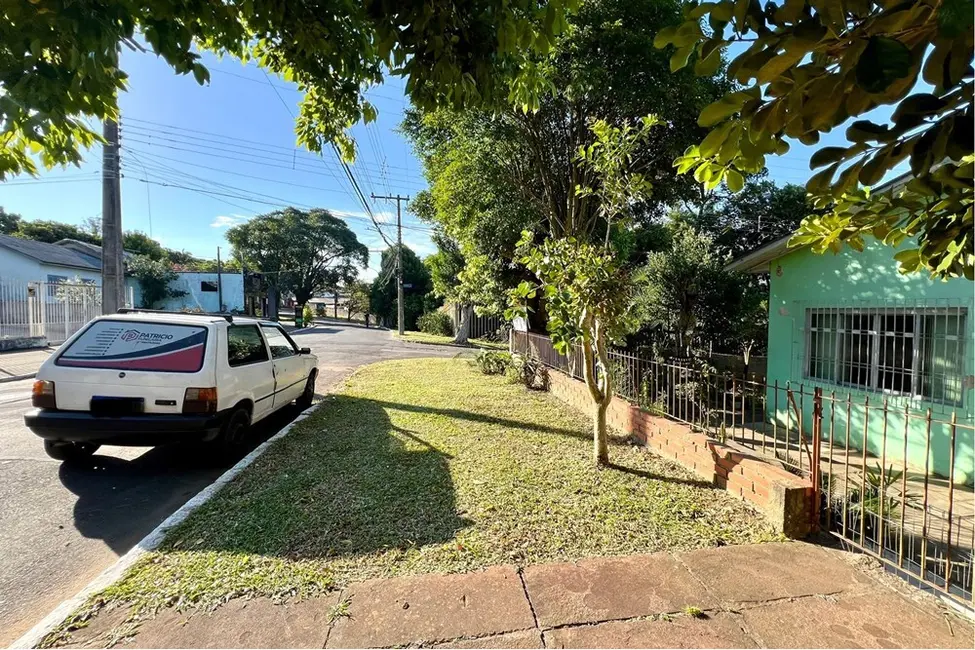 Terreno / Lote à venda, 412m2 em Igara, Canoas - RS - imagem 4 Foto 4 de Terreno / Lote à venda, 412m2 em Igara, Canoas - RS