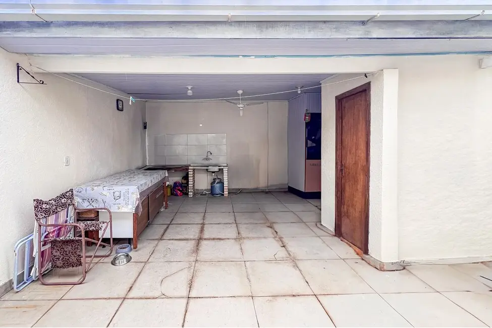 Casa de Condomínio com 2 quartos à venda, 59m2 em Olaria, Canoas - RS - imagem 8 Foto 8 de Casa de Condomínio com 2 quartos à venda, 59m2 em Olaria, Canoas - RS