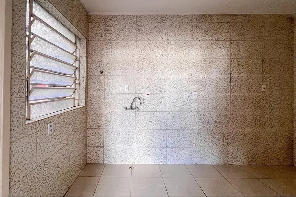 Apartamento com 4 quartos à venda, 94m2 em Navegantes, Porto Alegre - RS - imagem 8 Foto 8 de Apartamento com 4 quartos à venda, 94m2 em Navegantes, Porto Alegre - RS