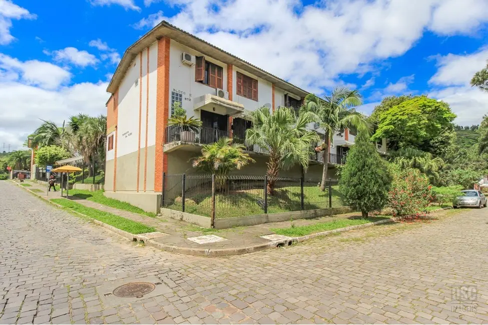 Foto 1 de Casa com 2 quartos à venda, 84m2 em Morro Santana, Porto Alegre - RS
