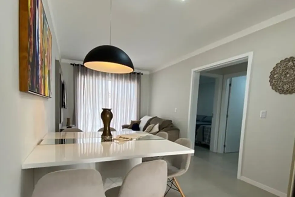 Foto 3 de Apartamento com 4 quartos à venda, 70m2 em Bombinhas - SC