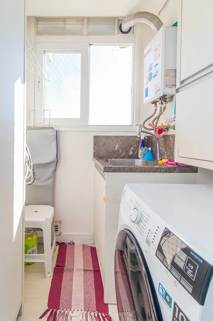 Foto 6 de Apartamento com 2 quartos à venda, 59m2 em São João, Porto Alegre - RS