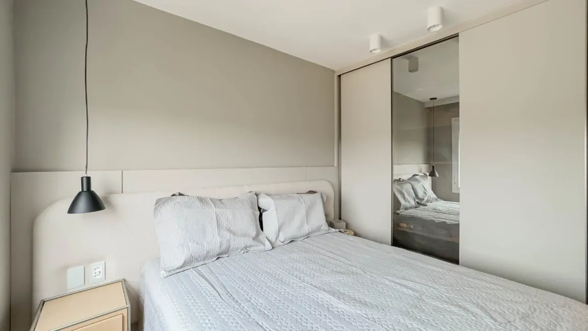 Foto 4 de Apartamento com 2 quartos à venda, 60m2 em Porto Alegre - RS