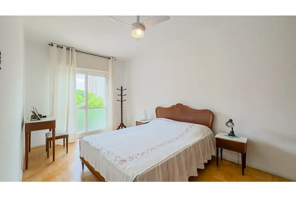 Foto 7 de Apartamento com 3 quartos à venda, 108m2 em Petrópolis, Porto Alegre - RS