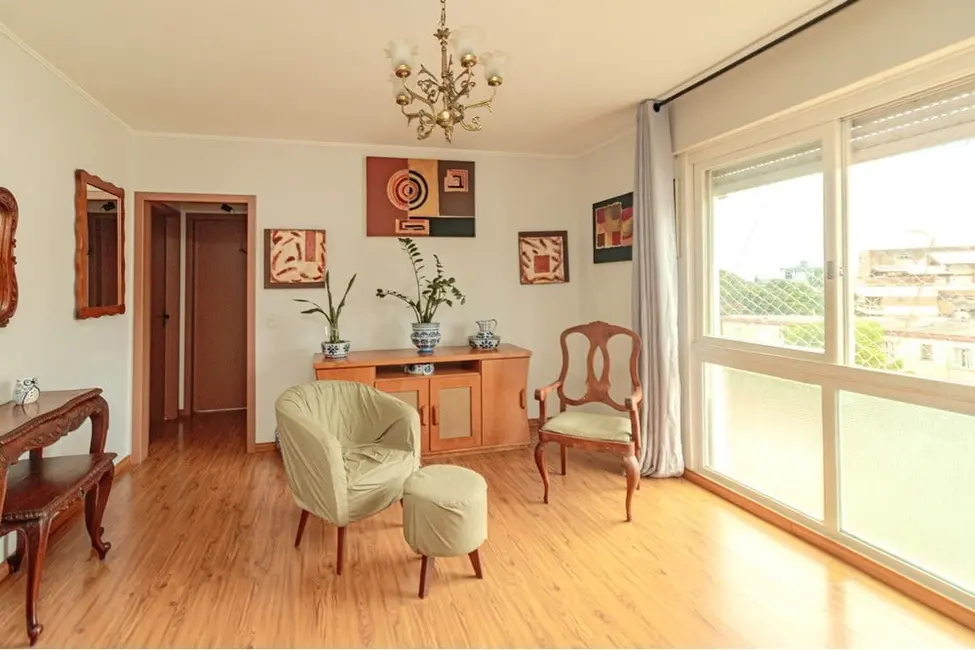 Foto 1 de Apartamento com 2 quartos à venda, 74m2 em Passo da Areia, Porto Alegre - RS